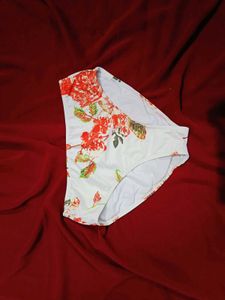 🇳🇿💫🎀Floral Print  Panty