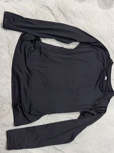 Black Long Sleeve Top/ gym wear