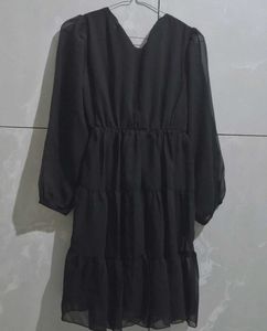 Chic Black Tiered Mini Dress