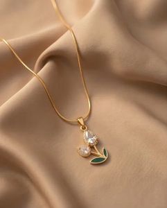 Anti tarnish Tulip Pendant Necklace