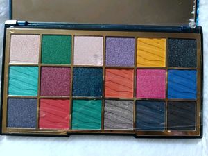 Revolution Wild Animal Pallette 💕♥️