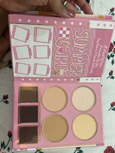 Pink Key Summer Girl Fashion Face Palette
