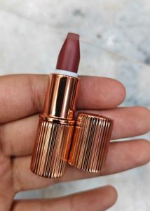 Charlotte Tilbury Pillow Talk Lipstick