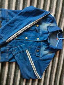 Trendy Blue Short Denim Jacket (Bust-32)