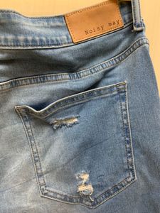 NOISY MAY Distressed Denim Knee Length Shorts