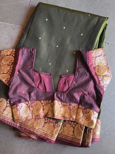 Elegant Silk Saree with Paisley Border