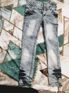 Stylish Grey Washed Jeans