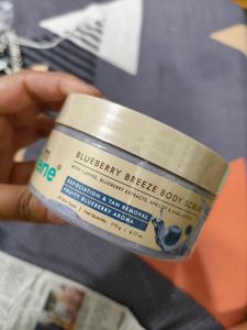 (Sealed) M Caffeine Body Scrub