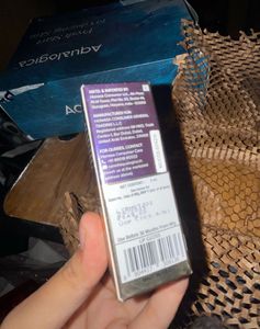 Aqualogica Plump Pouty Li-pH Gloss