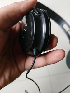 Leaf Rock Wired Headphones with Deep Bass