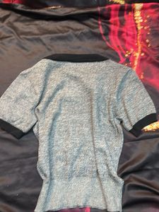 Grey Short Sleeve Crop Top