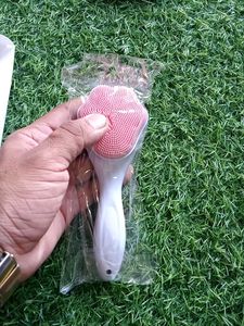 Silicone Face Cleanser Brush pink