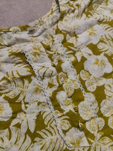 Floral Print short Kurta