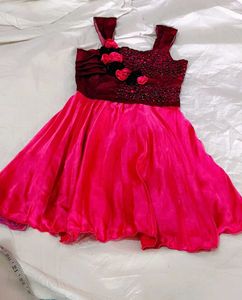 Very Cute And Beautiful Frock