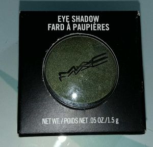 MAC Eyeshadow - Green