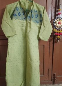 Fluorescent Green Kurti
