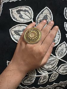 Vintage Gold Tone ring