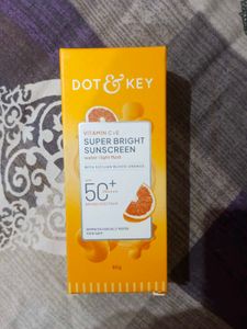 Dot &amp; Key Super Bright Sunscreen