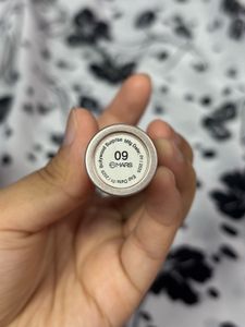 Makeup Lot: Powder, Concealer, Lippies!