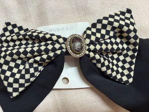 Chic Checkerboard Bow Hair Clip