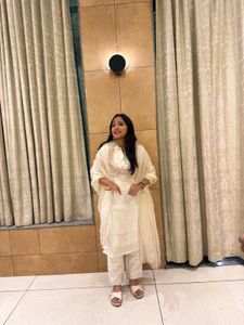 Elegant Off-White Kurta Set with Dupatta