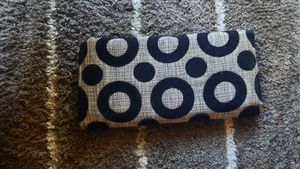 Fastrack Clutch with Bold Circles