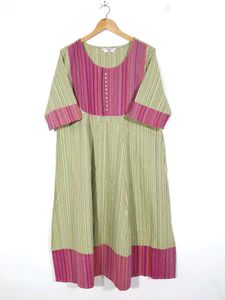 Sanganeri Multicolor  Kurtas(Women's)