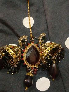 Indian Bridal Maang Tikka & Earrings Set