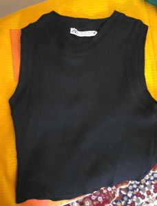 Black Sleeveless Knit Top