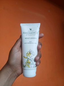 Forever Radiance Moisturiser