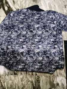 Stylish Blue &amp; White Printed Jacket