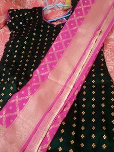 Green &amp; Gold Floral Print Kurti