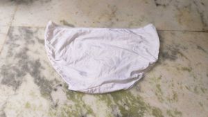 White Cotton Briefs with Pink Bow