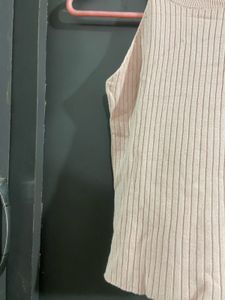 Ribbed Knit Sleeveless Top