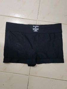 Zudio Black Seamless Briefs Tights