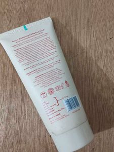 mCaffeine Berries Brightening Coffee Face Scrub