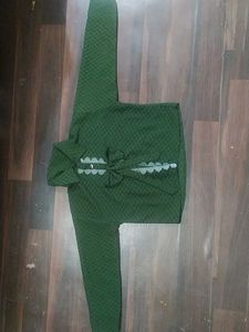 Charming Green Textured top with Bow