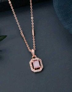 Elegant Rose Gold Necklace