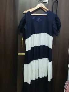 Chic Striped Navy & White Dress