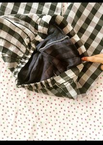 Gingham Checkered Pants
