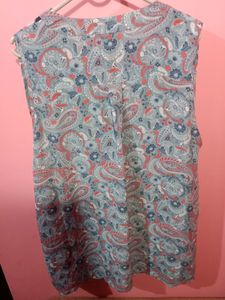 Short Preety 🟦kurthi Type