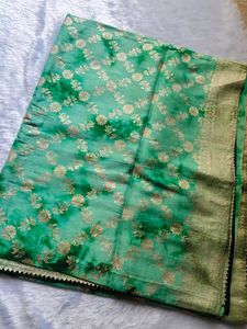 Stylish Banarsi Saree (Women's)