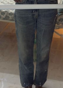 Light Wash straight Leg Jeans