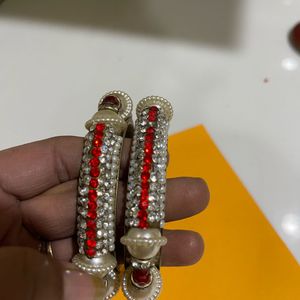 Studded Pearl Bangles