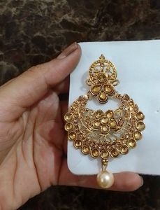 Earing Set With Mangtika