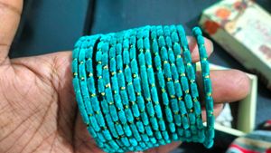 Glass Bangles set Velvet