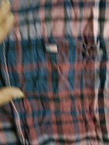 Women's  Plaid Button-Down Shir