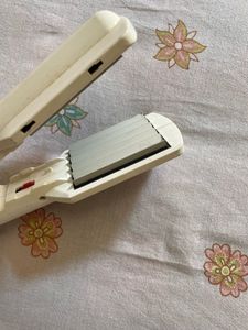 brand nova Vintage Hair Straightener and cripper
