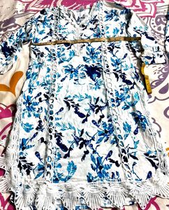 Blue Floral Print Kurta with Lace Trim