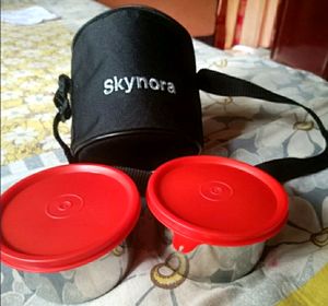 "🍱 Elevate Your Lunch Game! Amazing Stainless Steel Lunch Boxes - Office Executives' & Students' Delight 🎓🏢"